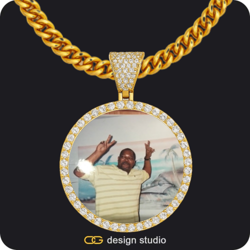 Custom Photo Pendant - Gold / Circle (4 cm) / Cuban (5mm),Shell Initial Necklace - Q / Gold