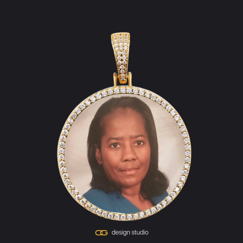 Custom Photo Pendant - Gold / Circle (4 cm) / Cuban (10mm)