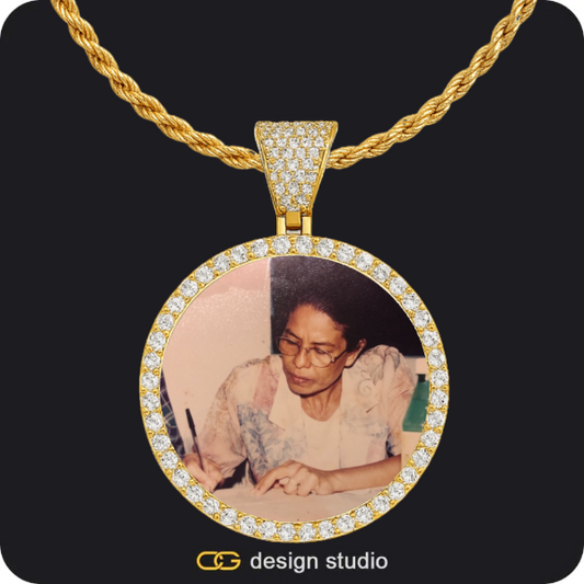 Custom Photo Pendant - Gold / Circle (4 cm) / Rope