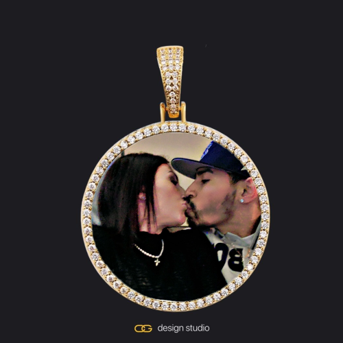 Custom Photo Pendant - Gold / Circle (4 cm) / Cuban (5mm)
