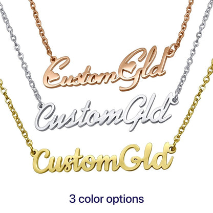 El collar con nombre brillante esencial