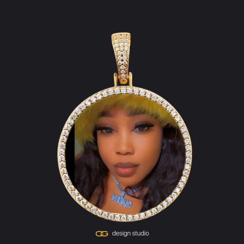 Custom Photo Pendant - Gold / Circle (4 cm) / Cuban (10mm)