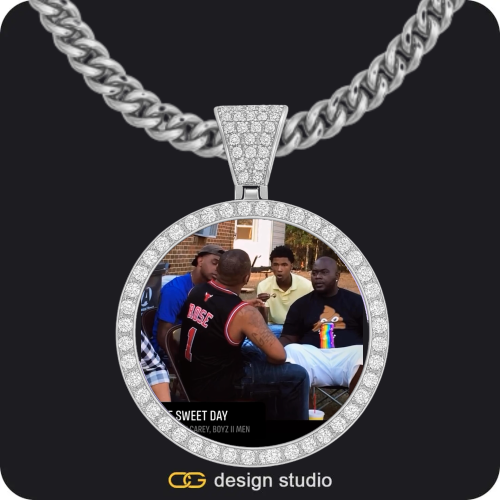 Shell Initial Necklace - W / Silver,Custom Photo Pendant - Silver / Circle (4 cm) / Cuban (5mm)