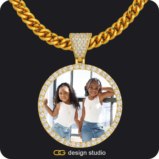 Custom Photo Pendant - Gold / Circle (4 cm) / Cuban (5mm)