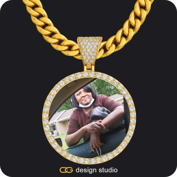 Custom Photo Pendant - Gold / Circle (4 cm) / Cuban (10mm)
