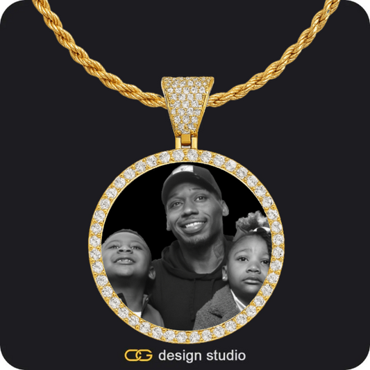 Custom Photo Pendant - Gold / Circle (4 cm) / Rope
