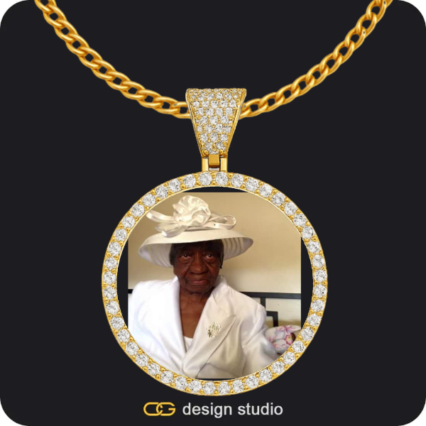 Custom Photo Pendant - Gold / Circle (4 cm) / Cuban (3mm)