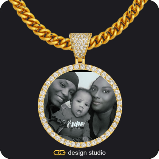 Custom Photo Pendant - Gold / Circle (4 cm) / Cuban (5mm)