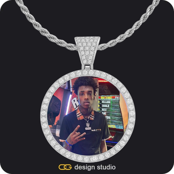 Custom Photo Pendant - Silver / Circle (4 cm) / Rope