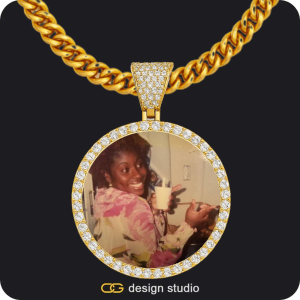Custom Photo Pendant - Gold / Circle (4 cm) / Cuban (5mm)