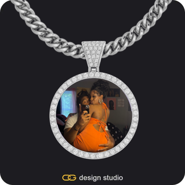 Custom Photo Pendant - Silver / Circle (3 cm) / Cuban (5mm)