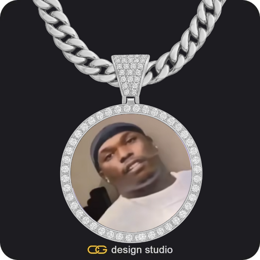 Custom Photo Pendant - Silver / Circle (4 cm) / Cuban (10mm)