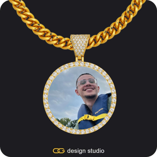 Hexagon initial necklace - Z,Custom Photo Pendant - Gold / Circle (3 cm) / Cuban (5mm)