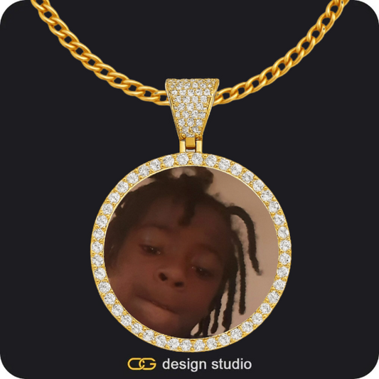 Custom Photo Pendant - Gold / Circle (4 cm) / Cuban (3mm)