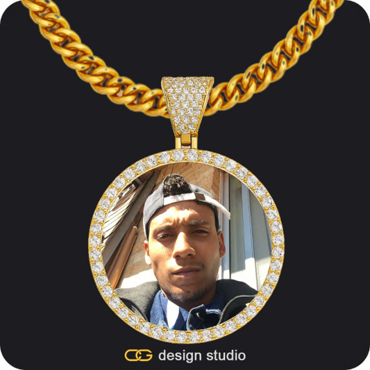 Custom Photo Pendant - Gold / Circle (4 cm) / Cuban (5mm)