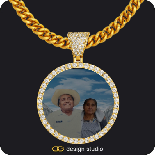Custom Photo Pendant - Gold / Circle (4 cm) / Cuban (5mm)