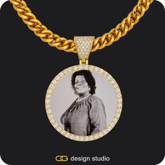 Custom Photo Pendant - Gold / Circle (3 cm) / Cuban (5mm)