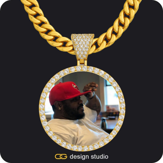 Custom Photo Pendant - Gold / Circle (4 cm) / Cuban (10mm)