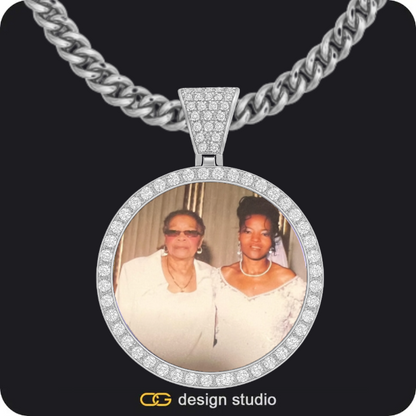 Grand victorian initial necklace - U / Silver,Custom Photo Pendant - Silver / Wings / Cuban (10mm),Custom Photo Pendant - Silver / Circle (4 cm) / Cuban (10mm),Custom Photo Pendant - Silver / Circle (4 cm) / Cuban (5mm)