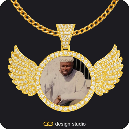 Custom Photo Pendant - Gold / Wings / Cuban (3mm),Custom Photo Pendant - Gold / Circle (4 cm) / Cuban (3mm),Custom Photo Pendant - Gold / Circle (4 cm) / Cuban (3mm)