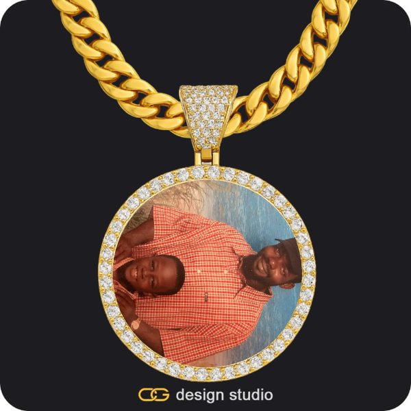 Custom Photo Pendant - Gold / Circle (4 cm) / Cuban (10mm)