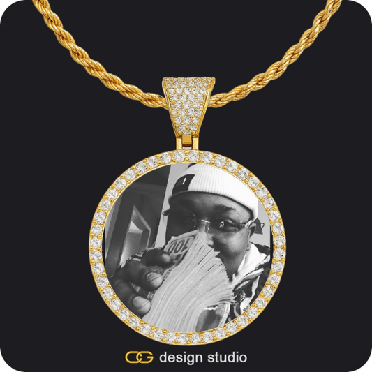 Custom Photo Pendant - Gold / Circle (4 cm) / Rope