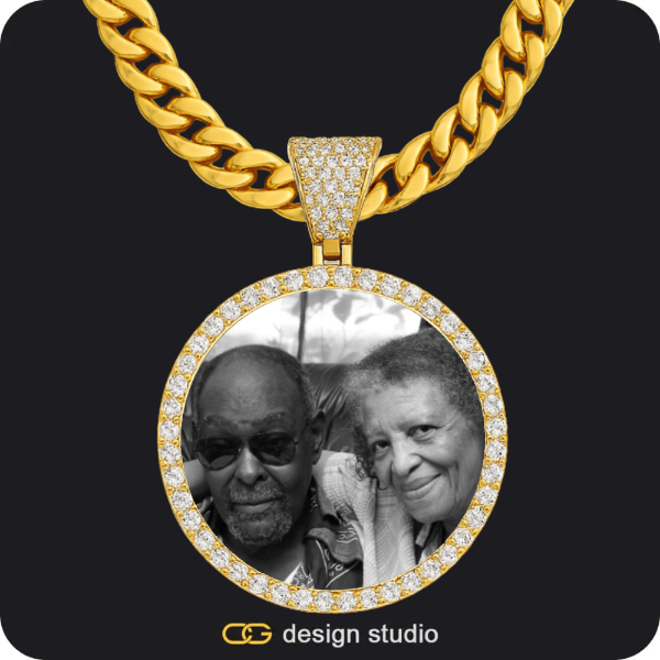 Custom Photo Pendant - Gold / Circle (4 cm) / Cuban (10mm)