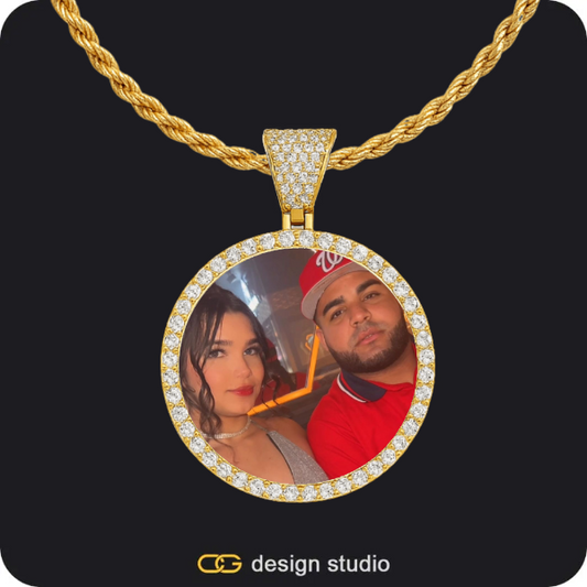 Custom Photo Pendant - Gold / Circle (3 cm) / Rope