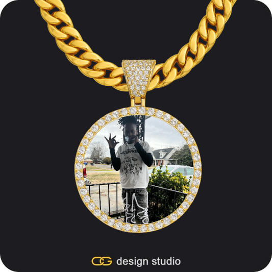 Custom Photo Pendant - Gold / Circle (3 cm) / Cuban (10mm)