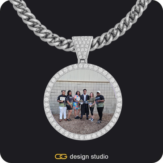 Custom Photo Pendant - Silver / Circle (3 cm) / Cuban (5mm)