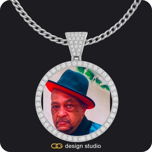 Custom Photo Pendant - Silver / Circle (4 cm) / Cuban (3mm)