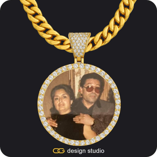 Custom Photo Pendant - Gold / Circle (4 cm) / Cuban (10mm)