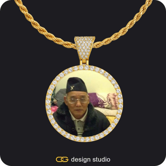 Custom Photo Pendant - Gold / Circle (3 cm) / Rope