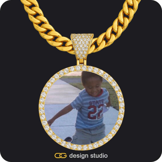 Custom Photo Pendant - Gold / Circle (4 cm) / Cuban (10mm)