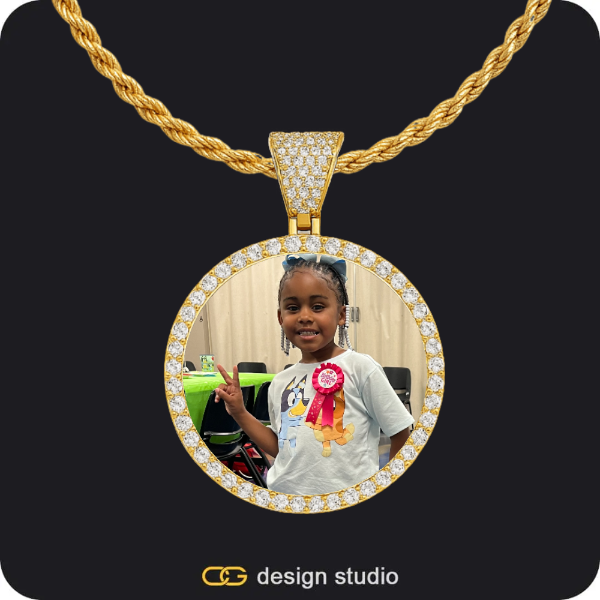 Custom Photo Pendant - Gold / Circle (3 cm) / Rope