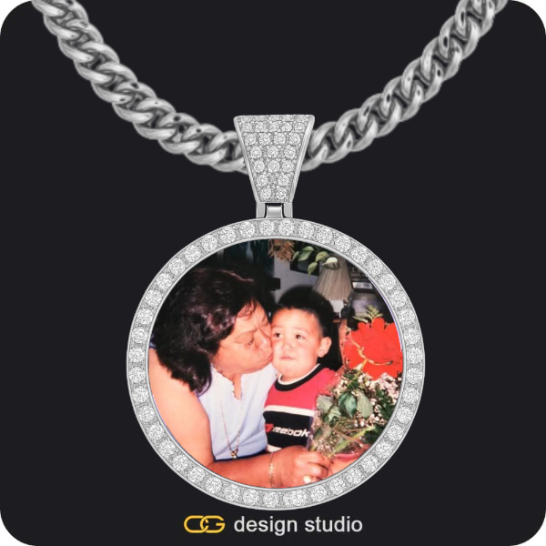 Custom Photo Pendant - Silver / Circle (4 cm) / Cuban (5mm)