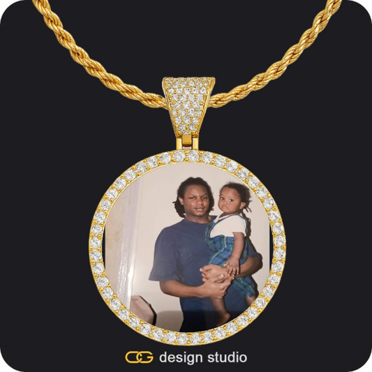 Grand victorian initial necklace - U / Silver,Custom Photo Pendant - Gold / Circle (4 cm) / Rope