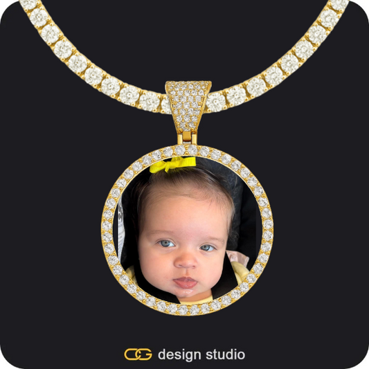 Rectangle Initial necklace - Z,Custom Photo Pendant - Gold / Circle (3 cm) / Tennis