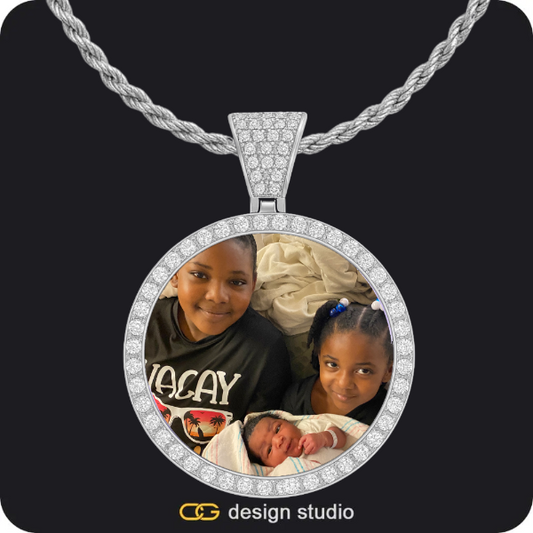 Custom Photo Pendant - Silver / Circle (4 cm) / Rope