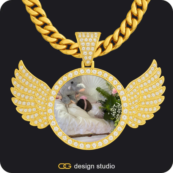 Custom Photo Pendant - Gold / Wings / Cuban (10mm),Custom Photo Pendant - Gold / Circle (4 cm) / Cuban (10mm)