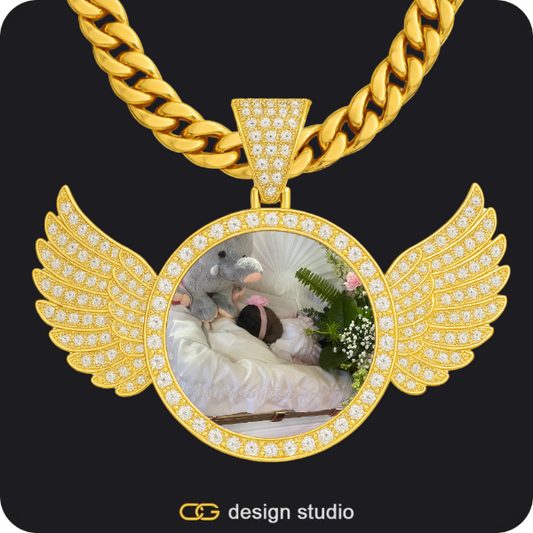 Custom Photo Pendant - Gold / Wings / Cuban (10mm),Custom Photo Pendant - Gold / Circle (4 cm) / Cuban (10mm)