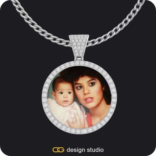 Custom Photo Pendant - Silver / Circle (3 cm) / Cuban (3mm)