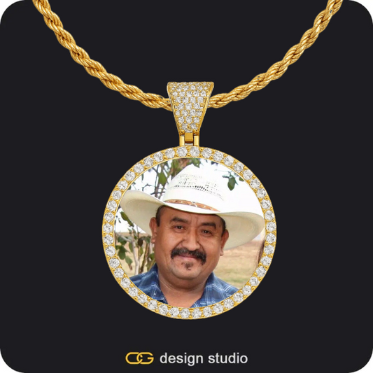 Custom Photo Pendant - Gold / Circle (3 cm) / Rope