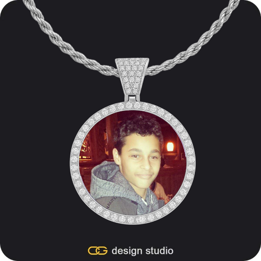Custom Photo Pendant - Silver / Circle (3 cm) / Rope