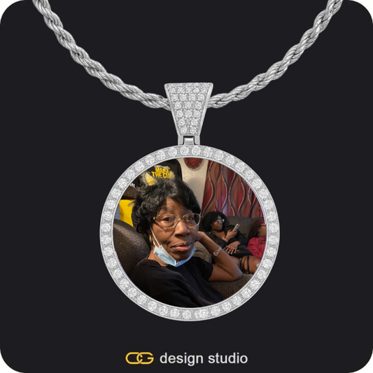 Custom Photo Pendant - Silver / Circle (3 cm) / Rope,The Essential Name Necklace