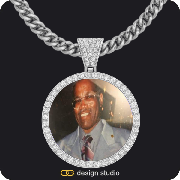 Custom Photo Pendant - Silver / Circle (4 cm) / Cuban (5mm)