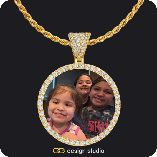 Custom Photo Pendant - Gold / Circle (4 cm) / Rope