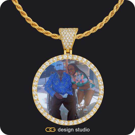 Custom Photo Pendant - Gold / Circle (4 cm) / Rope