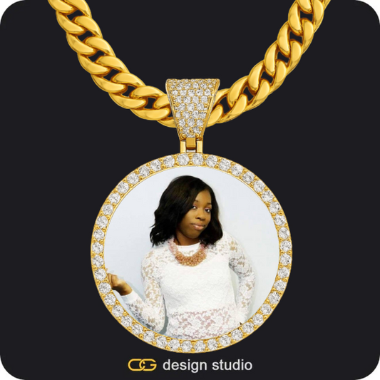 Custom Photo Pendant - Gold / Circle (4 cm) / Cuban (10mm)