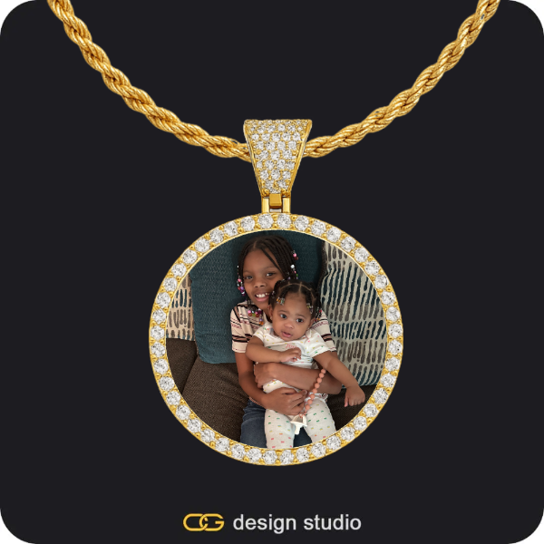 Custom Photo Pendant - Gold / Circle (3 cm) / Rope